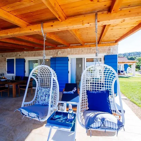Cavatul