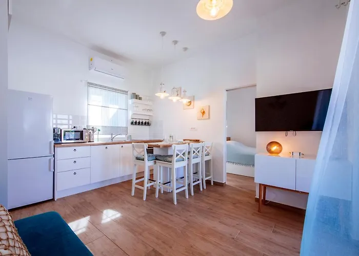 Cavatul Вилла *
