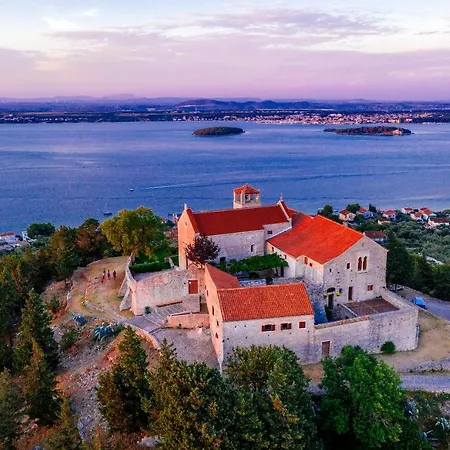 Cavatul Kraj (Zadar)