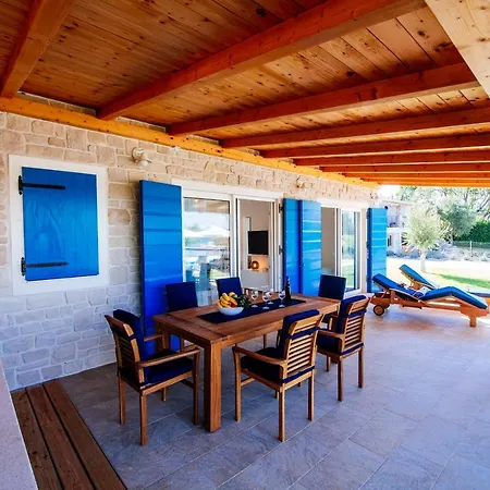 Cavatul 빌라 *