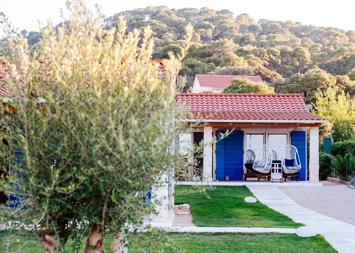 Cavatul Villa Kraj (Zadar)